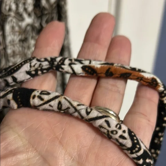 Beautiful Robe - Picture 4 of 6